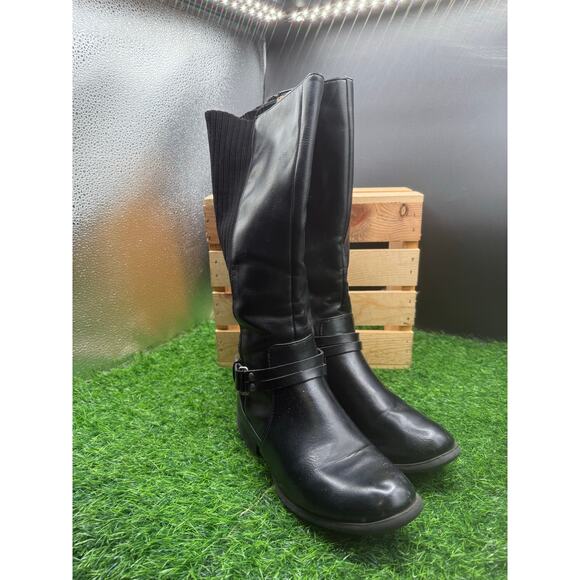 Venus -Black- Suede Platform Booties-Size 8W - Picture 6 of 10